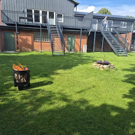 Schwalbennest, Auf Resthof Am Nok, Mit Sauna Apartamento