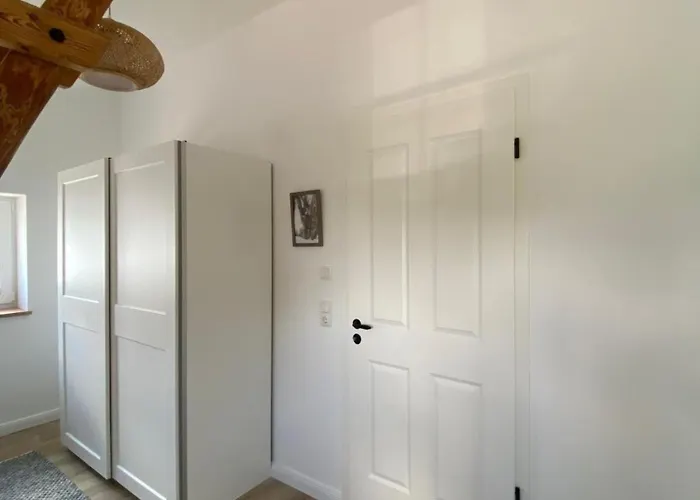 Schwalbennest * Steenfeld