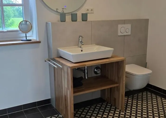 Schwalbennest * Steenfeld